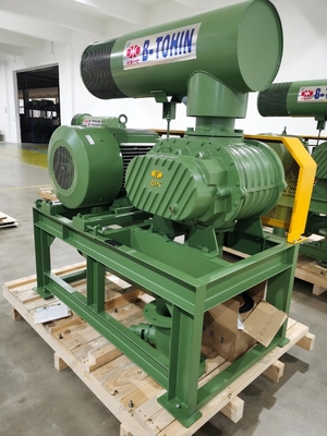 55kW鉄 BKW6005 廃水気流のための3つのローブルーツ吹風機